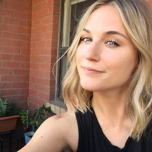 Meet your Posher, Camille